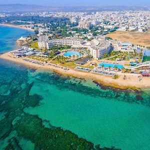 Khayam Garden Beach Resort & Spa